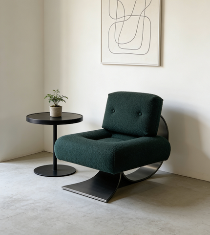 Akzentstuhl aus Edelstahl 