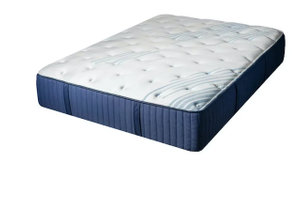 Memory Foam Matratze mit mittlerer Firma in einer Schachtel