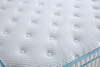 Haltlable Gel Memory Foam Hybridmatratze in voller Größe in einer Box komprimiert 